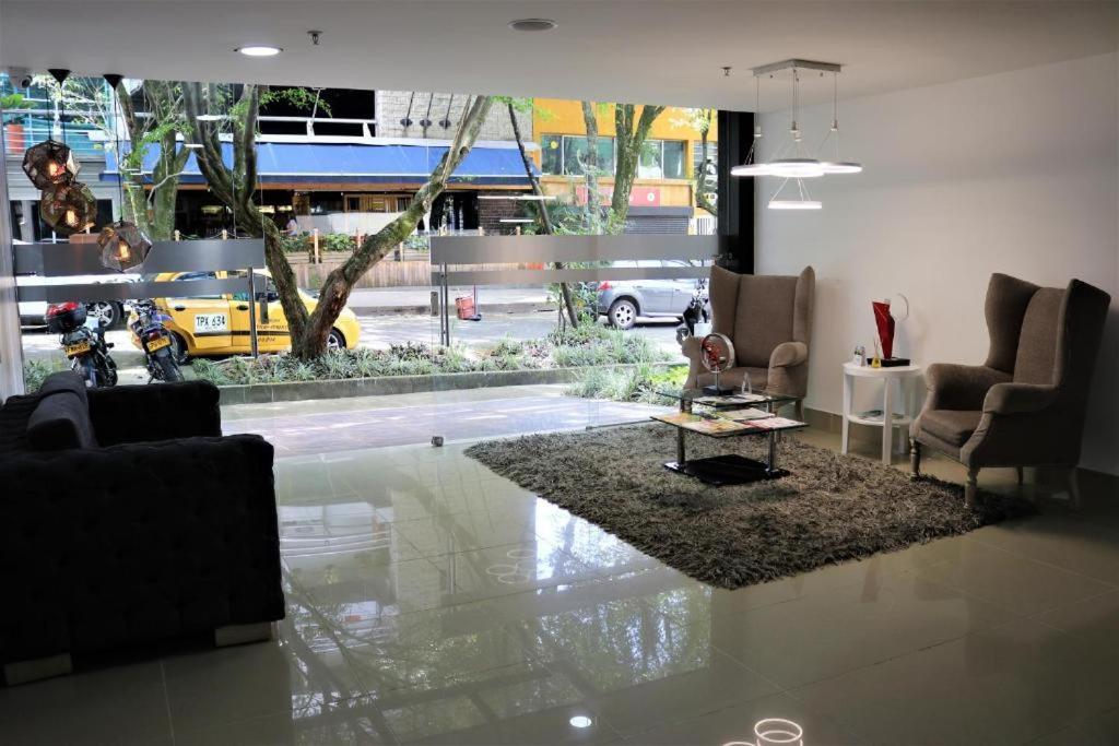 Hotel Lleras 10 メデジン エクステリア 写真