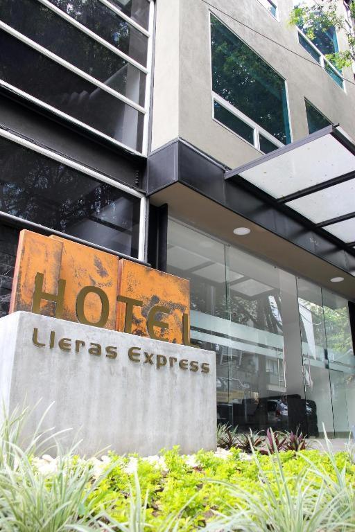 Hotel Lleras 10 メデジン エクステリア 写真