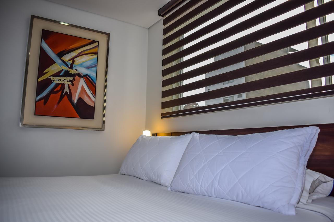 Hotel Lleras 10 メデジン エクステリア 写真